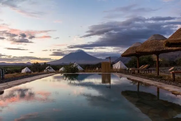 Africa Safari Lake Natron Camping - Havuz