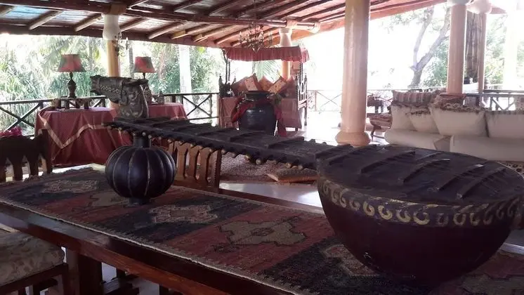 African House Resort - Lobi