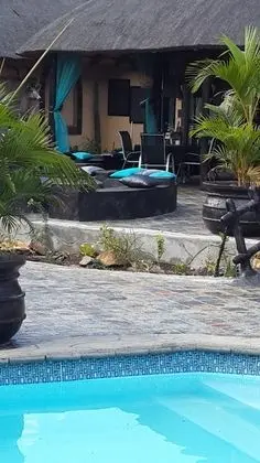 African Rock Lodge - Havuz