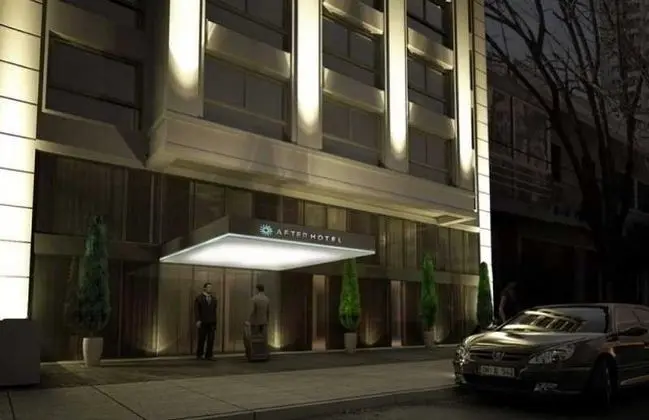 After Hotel Montevideo