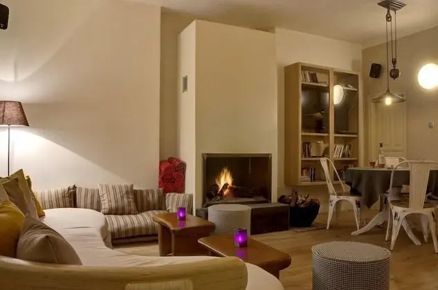 Agapitos Villas & Guesthouses - Lobi