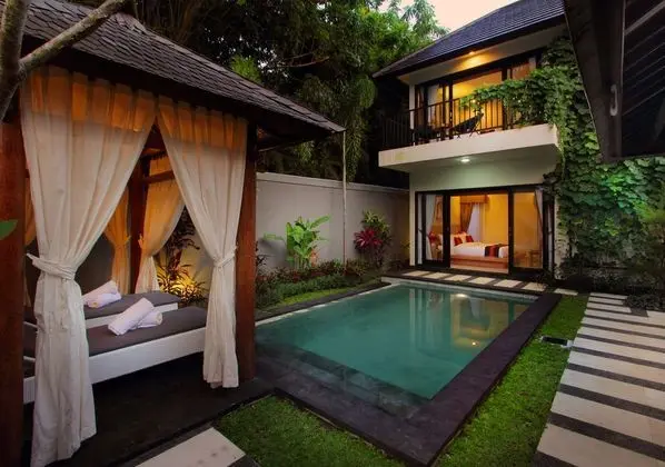 Agata Villas - Havuz