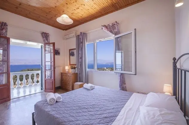 Villa Agathi with amazing view and pool - Oda