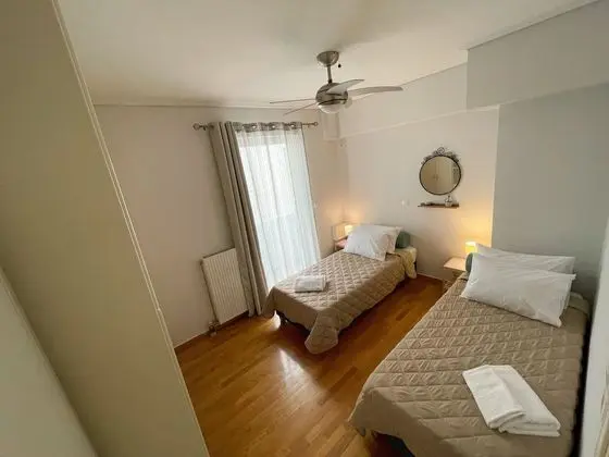 Ageliki's Athens Centre 2BDRM & Parking - Oda
