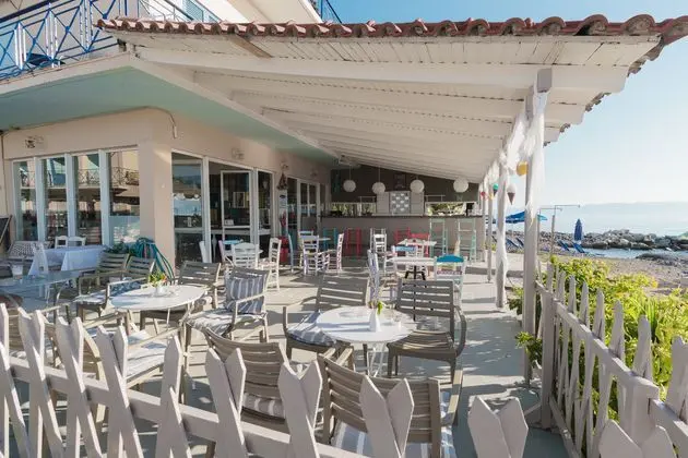 Aggelos Hotel - Yeme / İçme