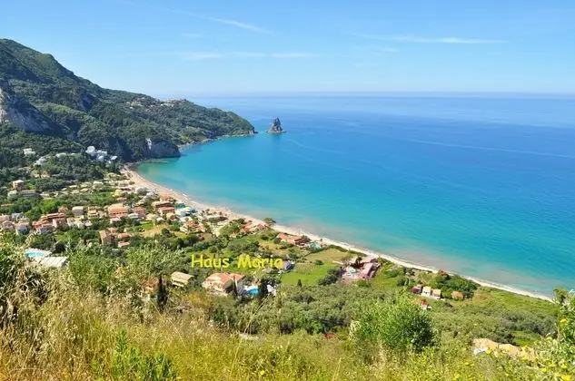 Agios Gordios Beach Holiday Apartments With Pool Maria - Plaj