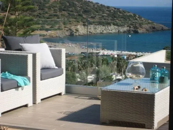 Villa in Agios Nikolaos Anavyssos - Öne Çıkan Resim
