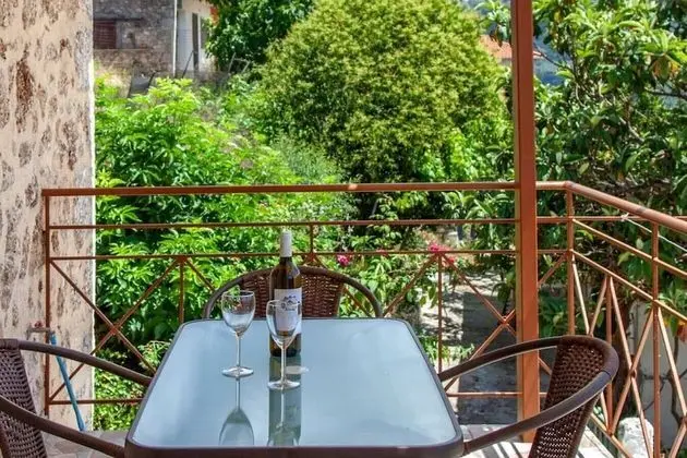Agios Petros Apartments 1 - Oda