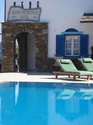 Agios Prokopios - Havuz