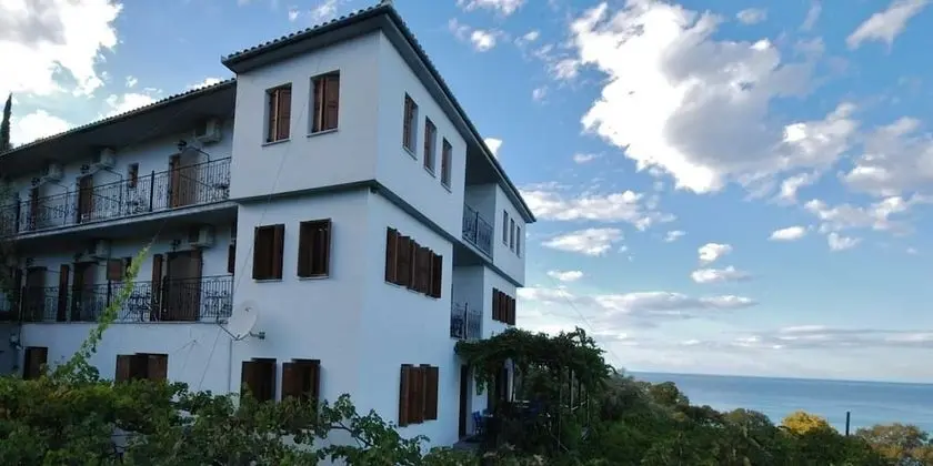 Hotel Agnadi-Horefto - Dış Mekan