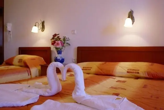 Agnanti Hotel Alonissos Triple Room Sea View