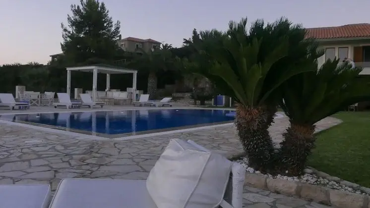 Agnanti Suites - Havuz