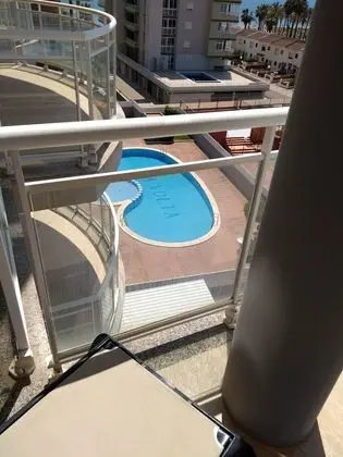 Agora Apartamentos La Volta II - Havuz