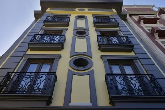 Agora Life Hotel