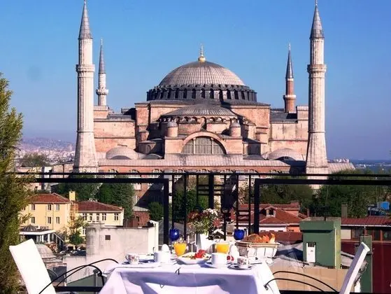 Agora Life Hotel