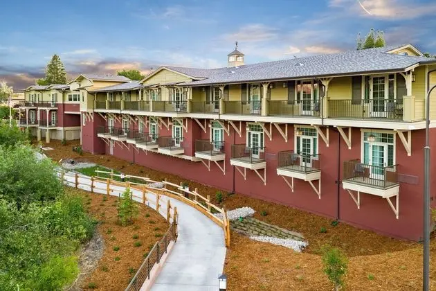 The Agrarian Hotel BW Signature Collection