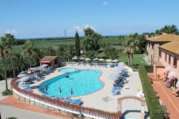 Agrihotel Elisabetta - Havuz