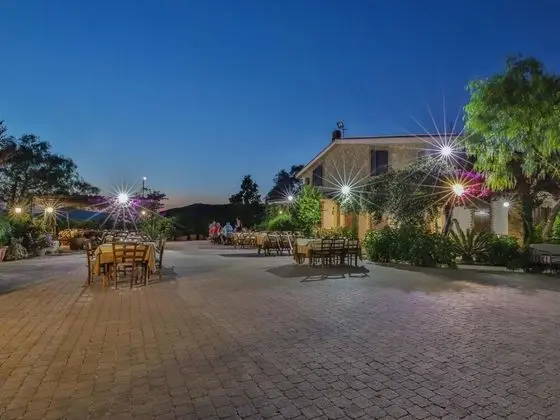 Agriturismo a Alia ID 3643