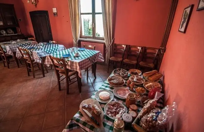 Agriturismo Al Brich Triple Room - Yerinde Yemek