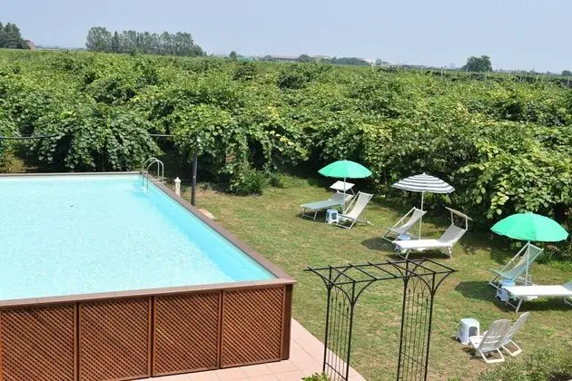 Agriturismo alle Quattro Stagioni - Havuz