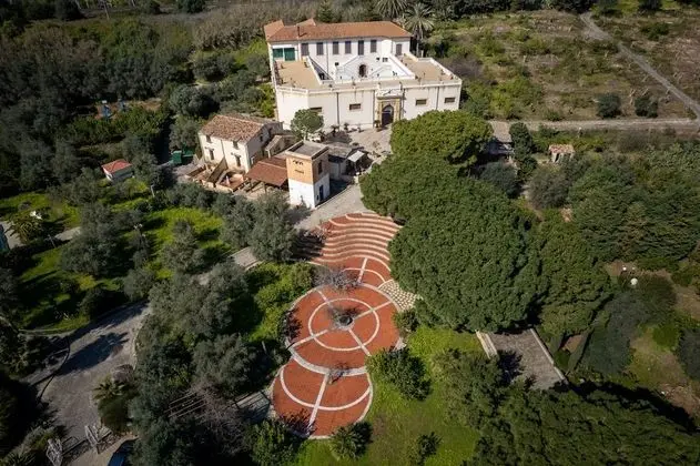 Agriturismo Villa Cefalà - Dış Mekan