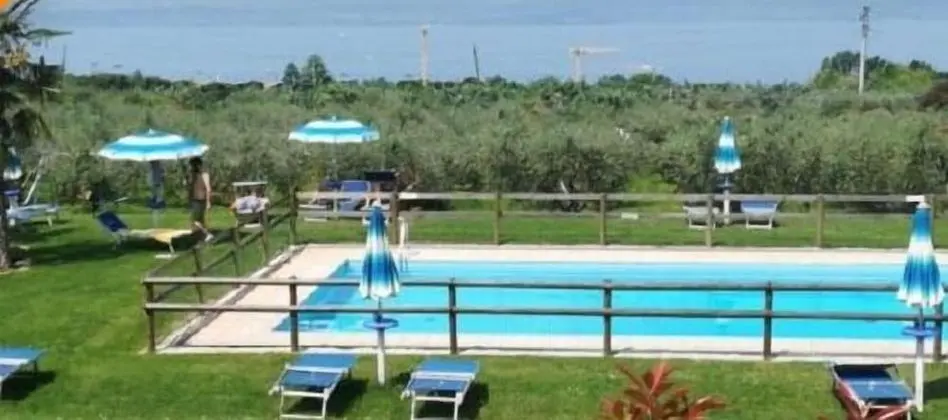 Agriturismo il giardino degli ulivi - Havuz
