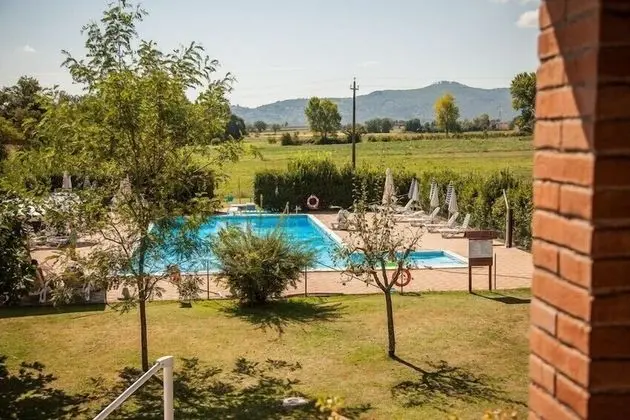 Agriturismo La Fattoria - Havuz