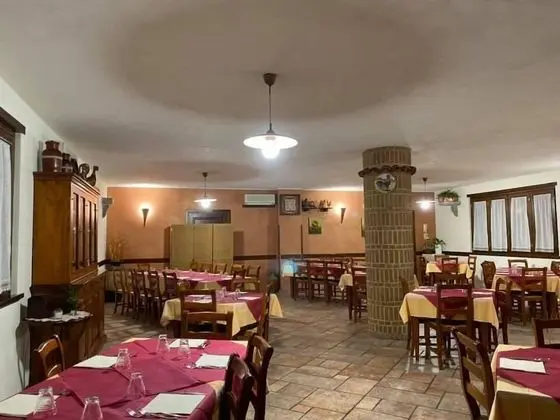 Agriturismo La Locanda del Gallo - Yerinde Yemek