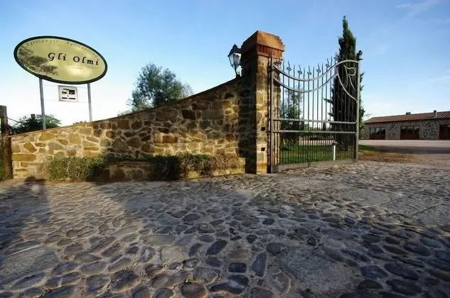 Agriturismo La Poderina e Gli Olmi