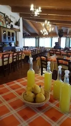 Agriturismo Monte Entosu - Yerinde Yemek