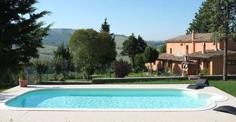 Agriturismo Podere Assolatina - Havuz
