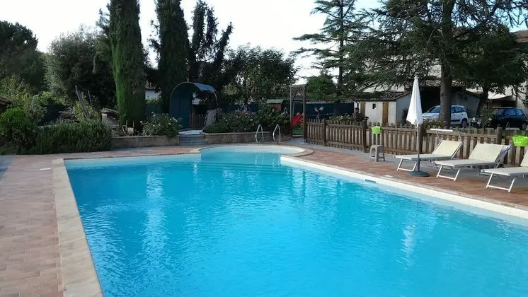 Agriturismo Podere Casenove - Havuz
