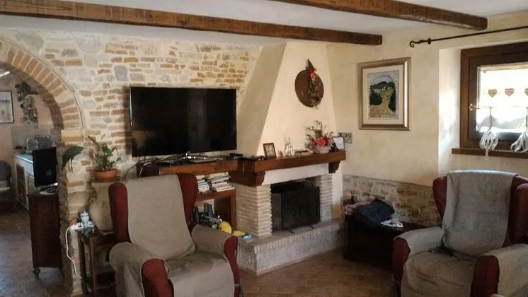 Agriturismo Podere Casenove - Lobi