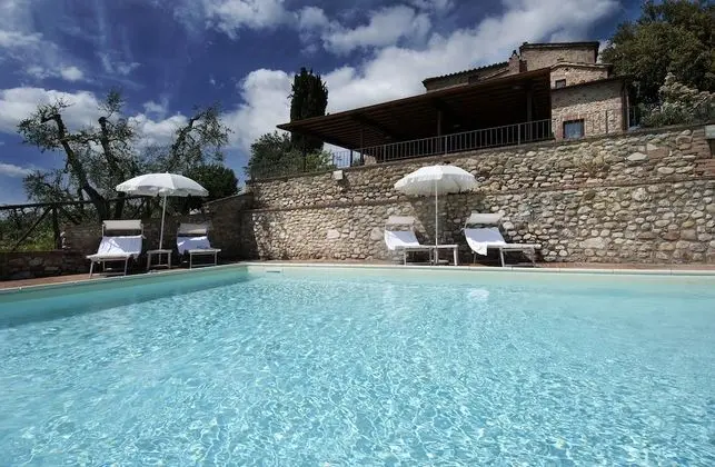 Agriturismo Poggio Bonelli - Havuz