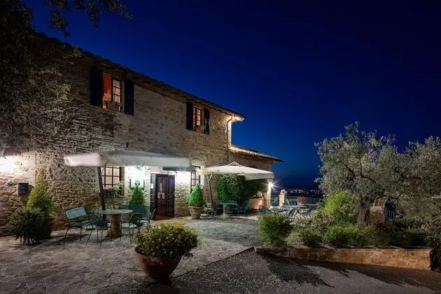 Agriturismo Poggio Degli Olivi - Guest House - Lobi