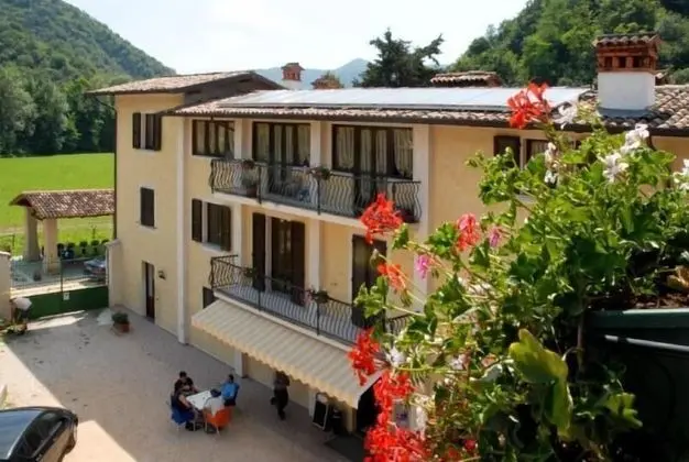 Agriturismo Rocca Dei Marchesi