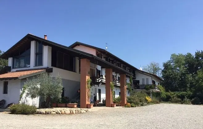 Agriturismo & Scuderia Fano's Farm