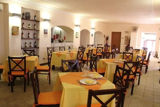 Agriturismo Sirignano Wine Resort - Yerinde Yemek