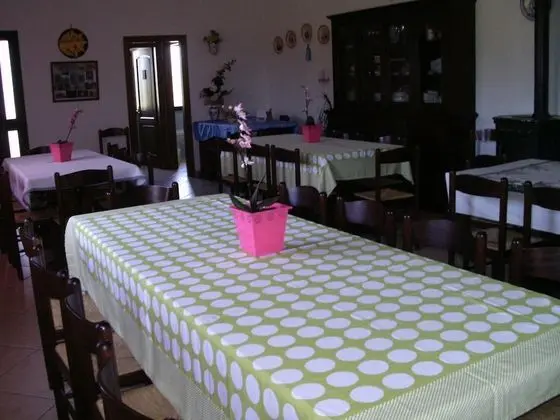 Agriturismo Su Pinnatu - Yerinde Yemek