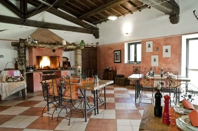 Agriturismo Tenuta Monte la Guardia - Yerinde Yemek