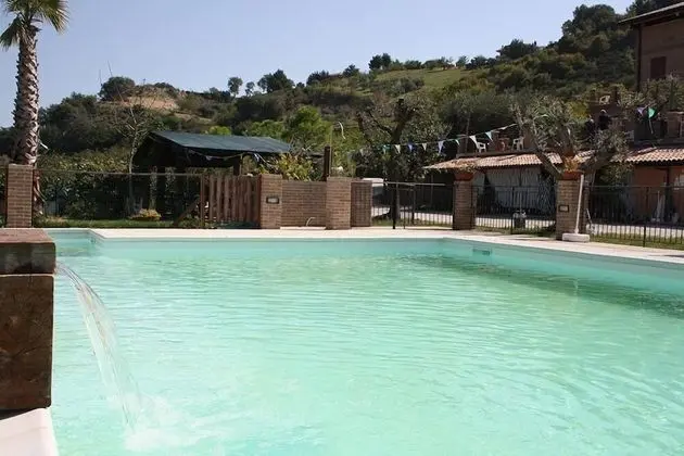 Agriturismo Vecchia Monta - Havuz
