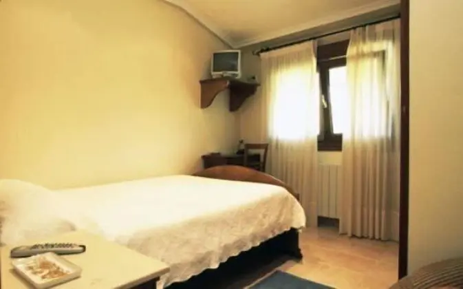 Agroturismo Ibarrondo Etxea - Oda