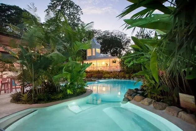 Hotel Aguas Claras