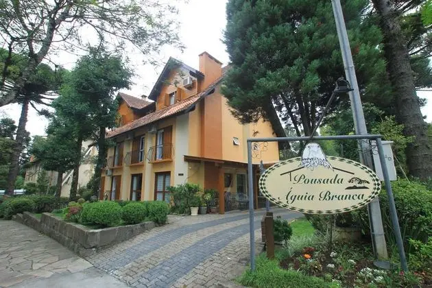 Aguia Branca Pousada