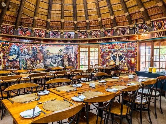 aha Lesedi Cultural Village - Yerinde Yemek