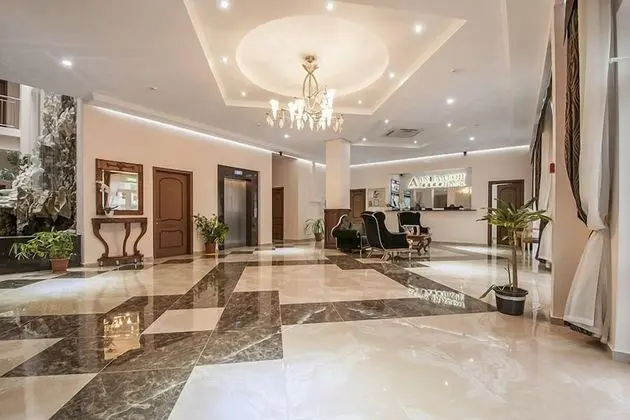 Ahilleon Park Boutique Hotel - Lobi
