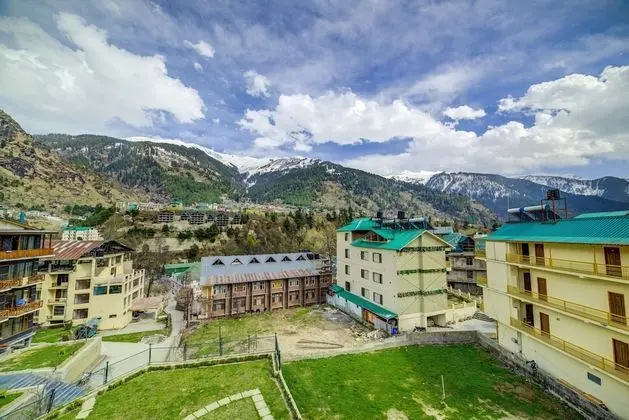 AHR Grace Resort and Spa