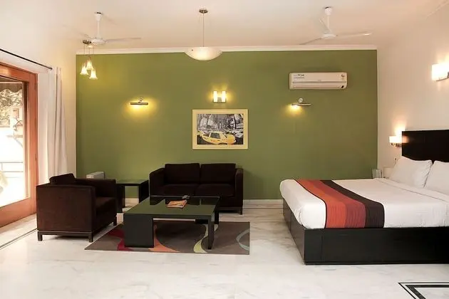 Ahuja Residency Cyber City I