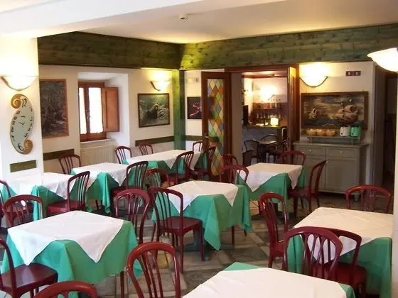 Hotel Ai 4 Camosci - Yerinde Yemek