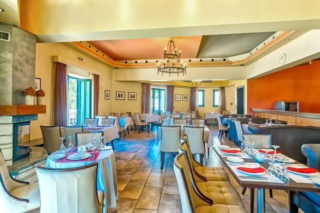 Ai Yannis Suites & Apartments - Yeme / İçme